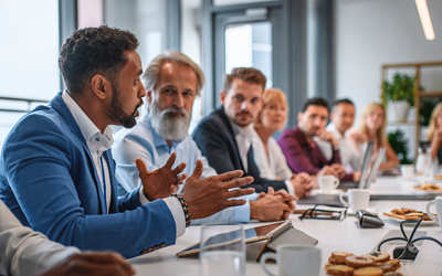 How To Become An Executive Coach: Ultimate Guide For 2023